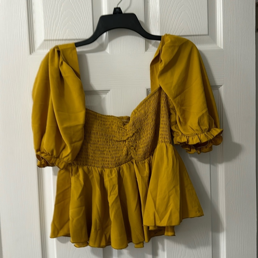 NWOT SHEIN curve off the shoulder top